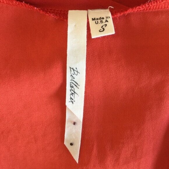 Bellatrix Red Sleeveless Flowy Racerback Tank Top Small Blouse Lightweight - Picture 3 of 4